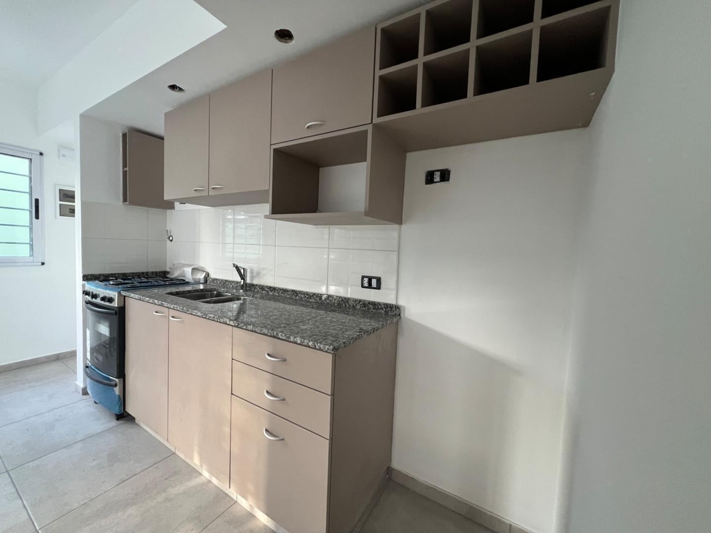Foto de Venta hermoso dpto 2 amb, min expensas, estrenar, frente, imagen 3