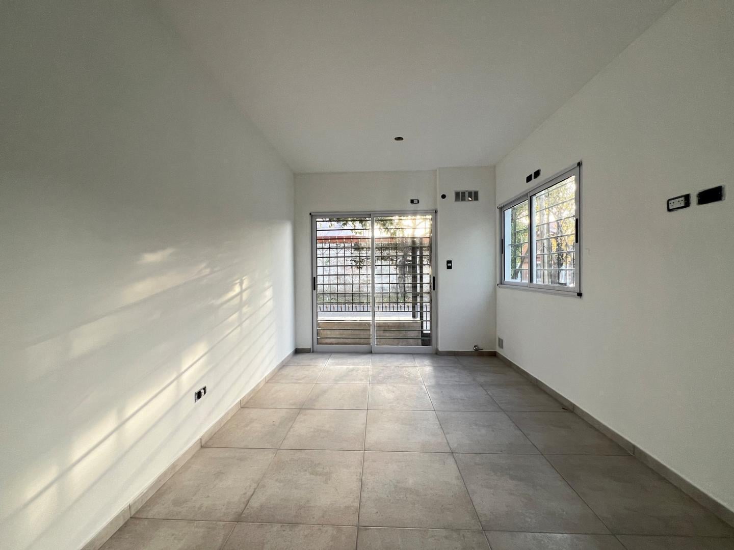 Foto de Venta hermoso dpto 2 amb, min expensas, estrenar, frente, imagen 2