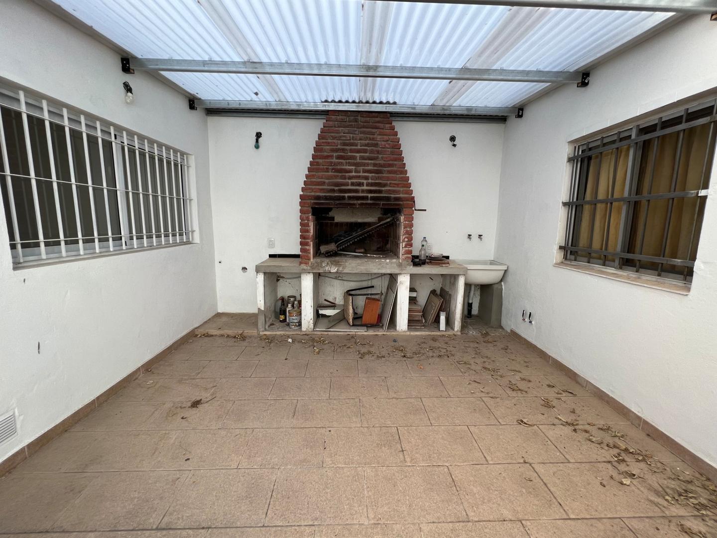 Foto de Alquiler, Casa 3 Ambientes con Cochera Cubierta y patio, imagen 5