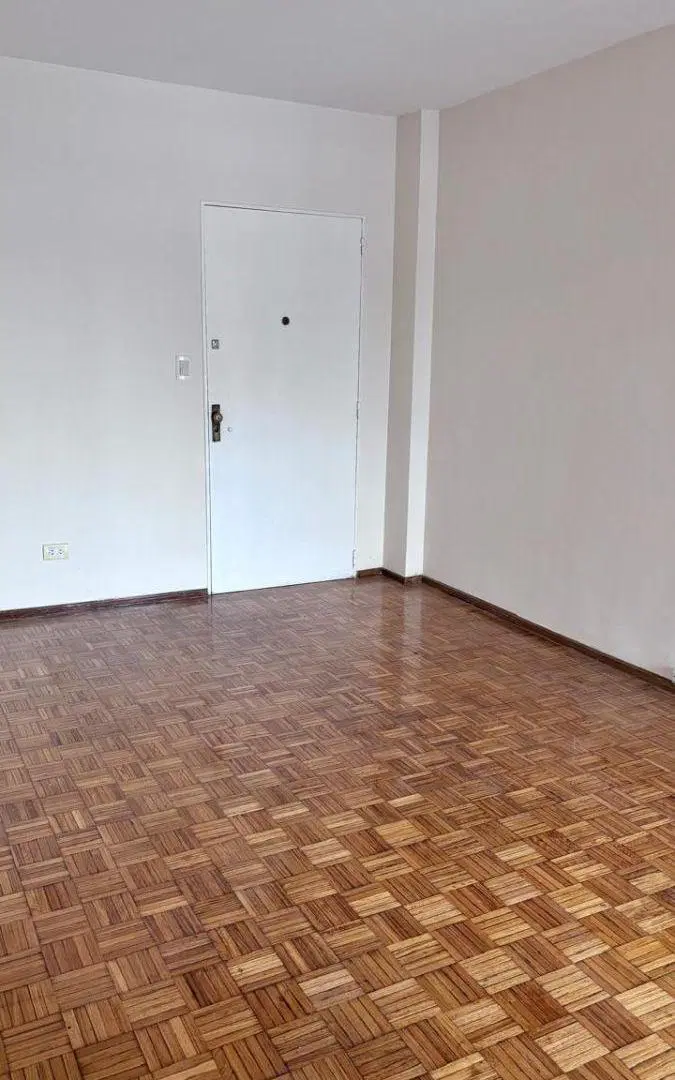 2 Ambientes en Caballito con Balcón, Piso 18 y Excelente Luminosidad 3