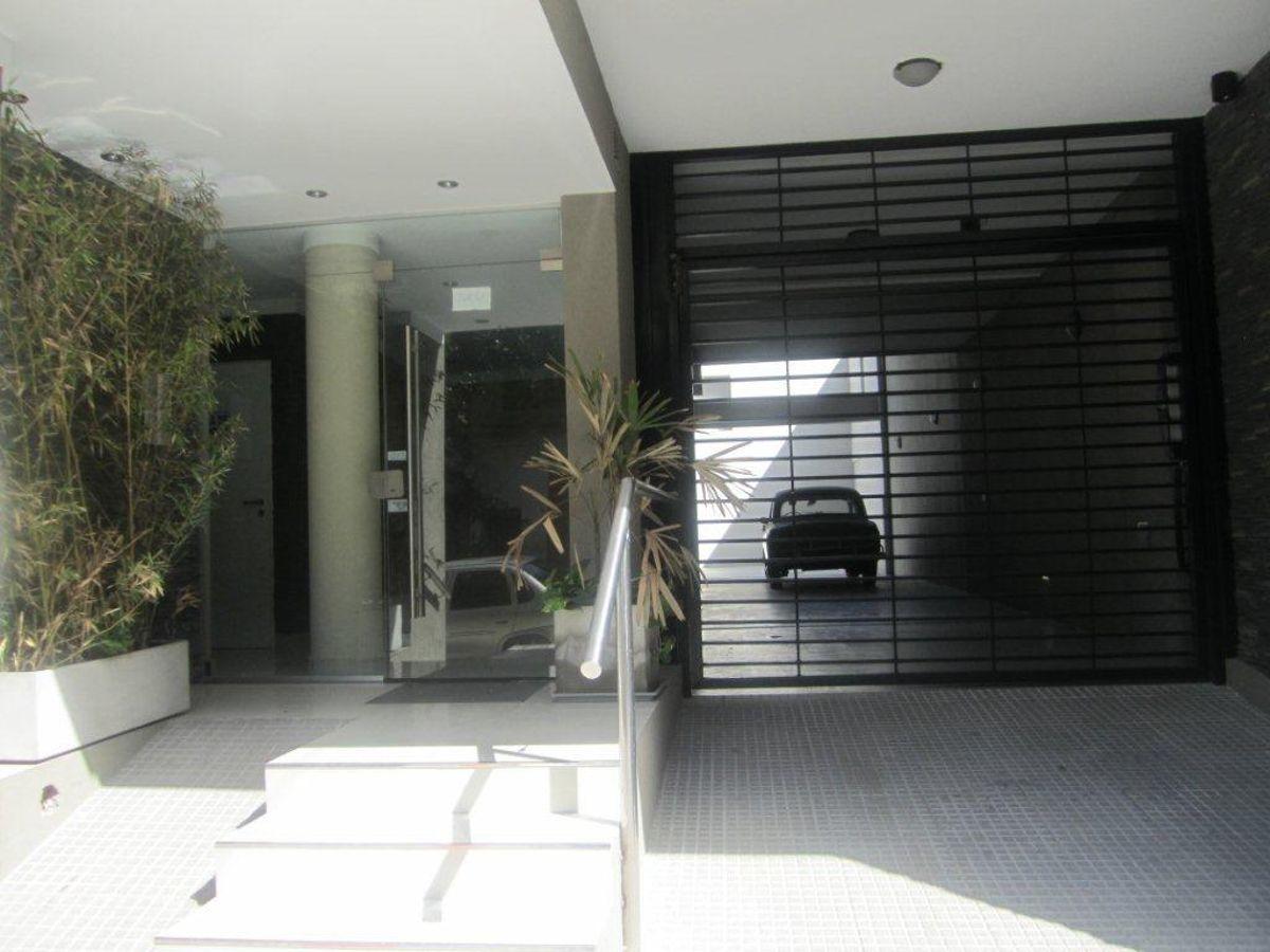 Foto de EXCELENTE 2 AMBIENTES AL FRENTE EN VILLA CRESPO – COCHERA OPTATIVA, imagen 2