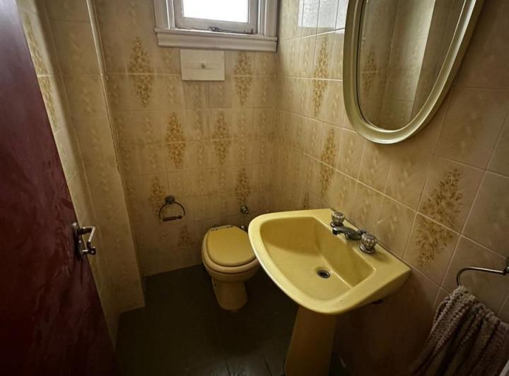 Casa 7 ambientes en guemes 2