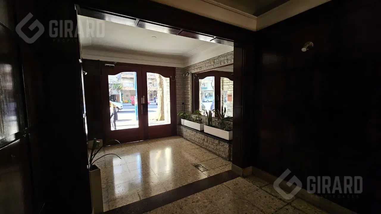 venta Departamento 1 ambiente en zona plaza colon 4