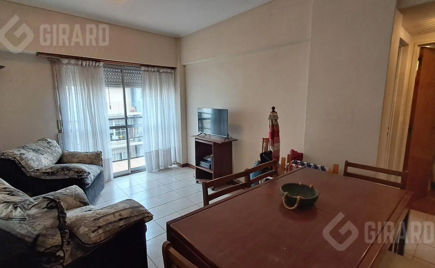 Departamento 2 ambientes en venta en zona Macrocentro 2