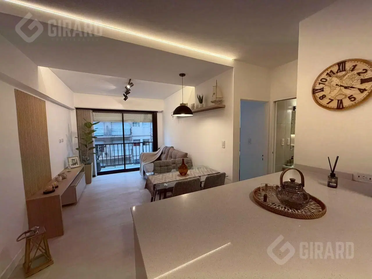Venta Departamento 2 ambientes en zona centro 4
