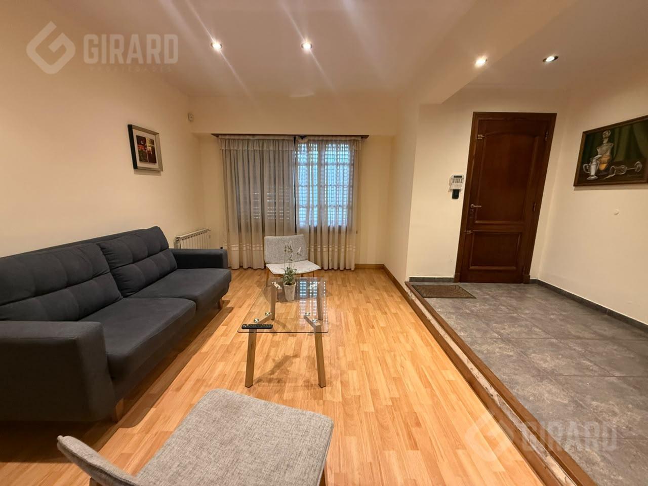 Foto de Casa en venta de 4 ambientes en Mar Del Plata, imagen 3