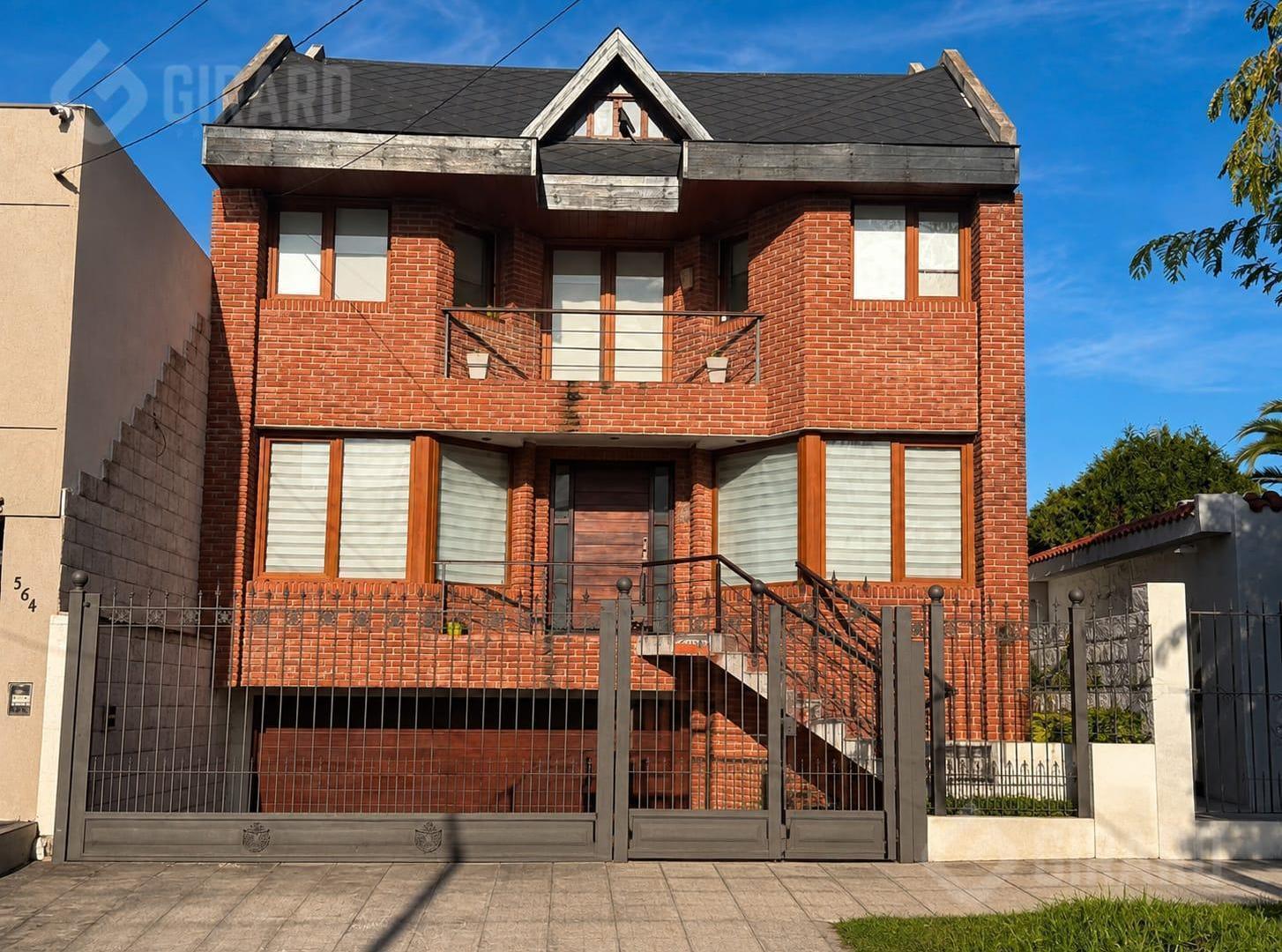 Foto de Venta de Casa 4 ambientes en Barrio San Jeronimo, Mar del plata, imagen 2