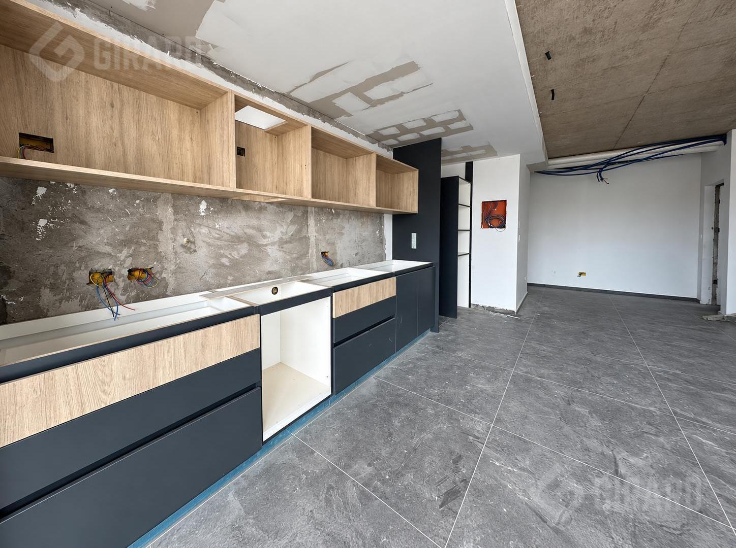 Foto de Venta de departamento 4 ambientes en zona chauvin, imagen 1