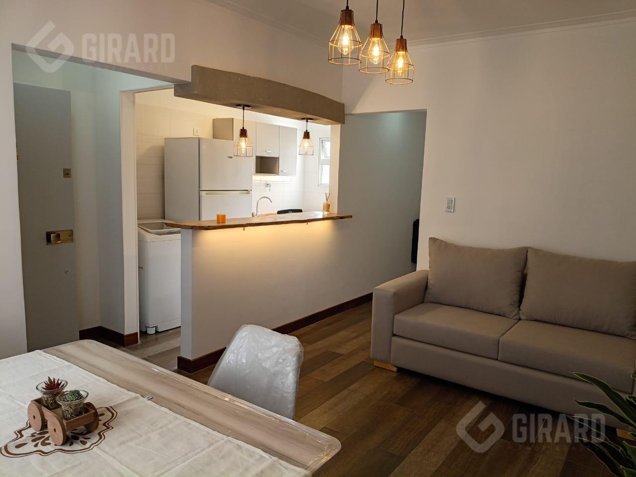Foto de Venta Departamento 2 ambientes en zona plaza mitre, imagen 2