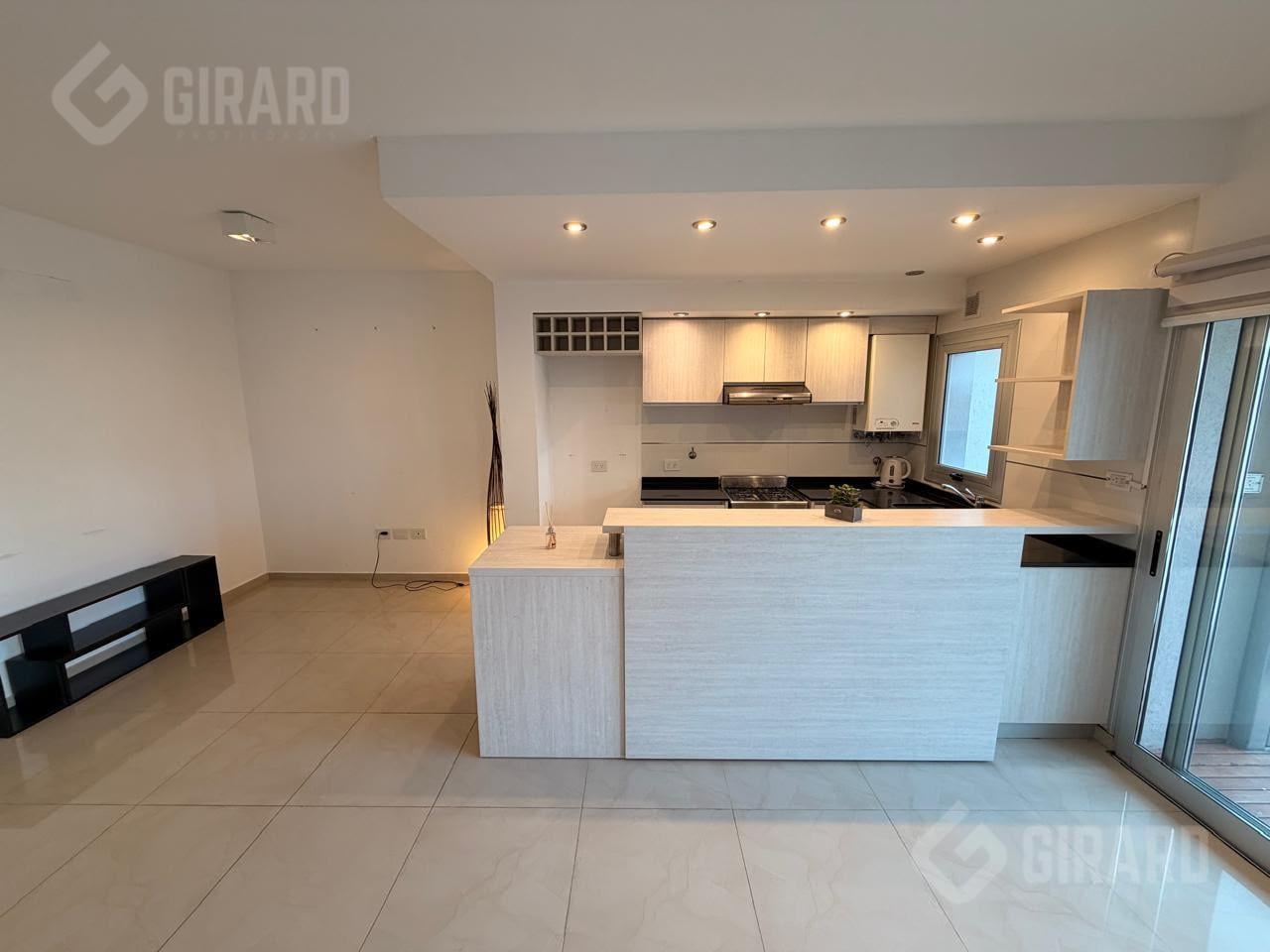 Foto de Venta departamento 2 ambientes en zona centro, imagen 1