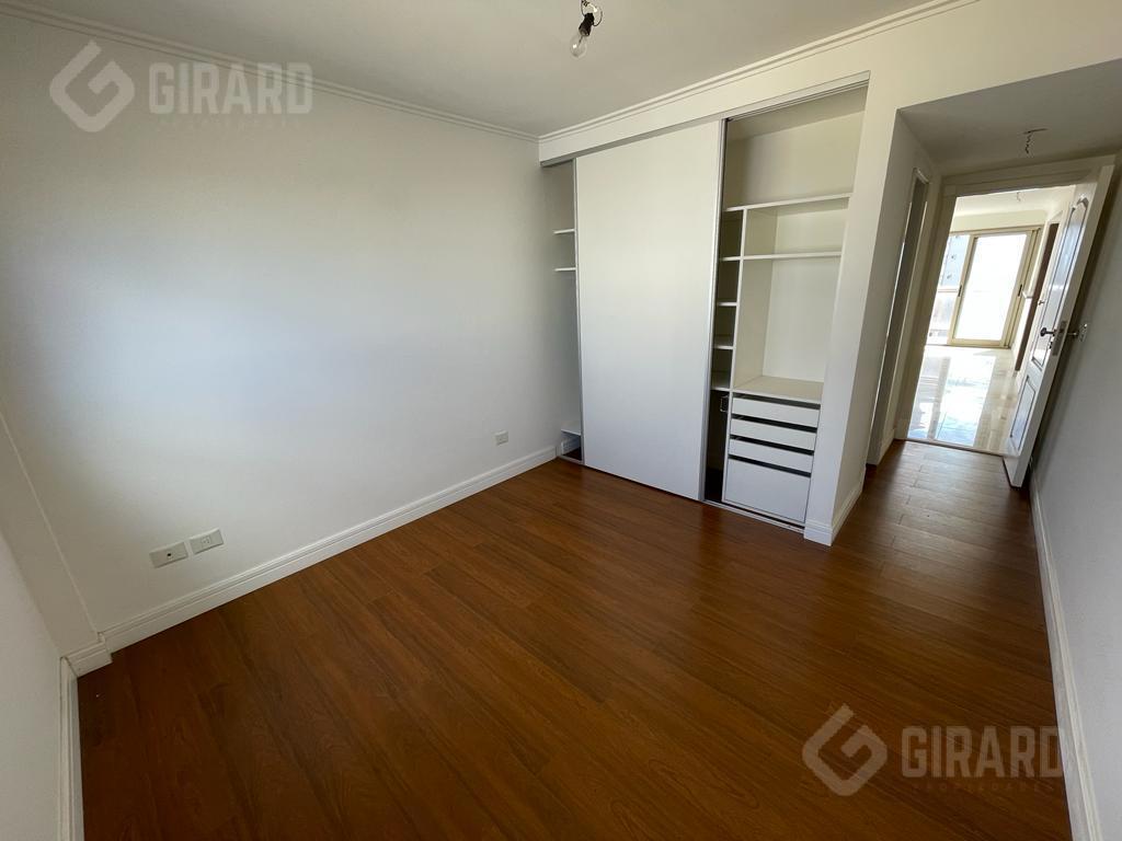 Foto de Venta, departamento de 2 ambientes a la calle con balcón, vista al mar, imagen 2