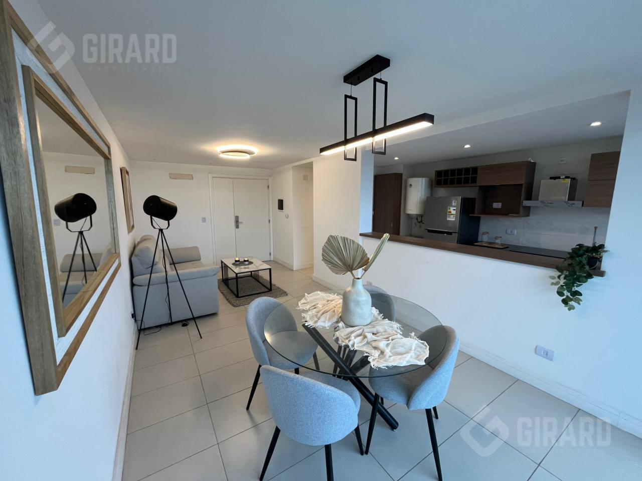 Foto de Venta de Departamento 2 ambientes con vista plena a la plaza colon y al, imagen 4