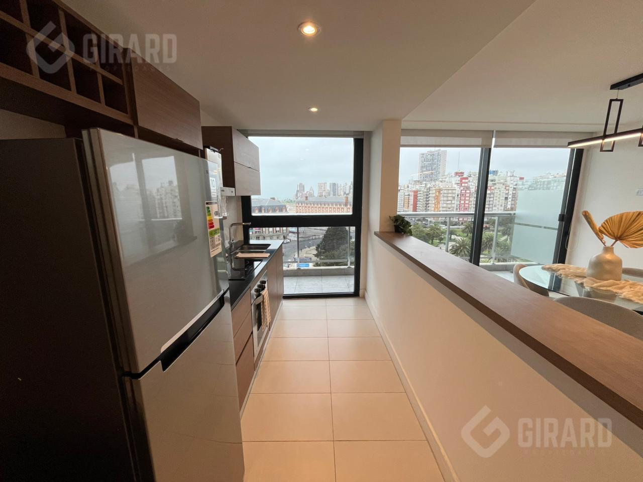 Foto de Venta de Departamento 2 ambientes con vista plena a la plaza colon y al, imagen 3