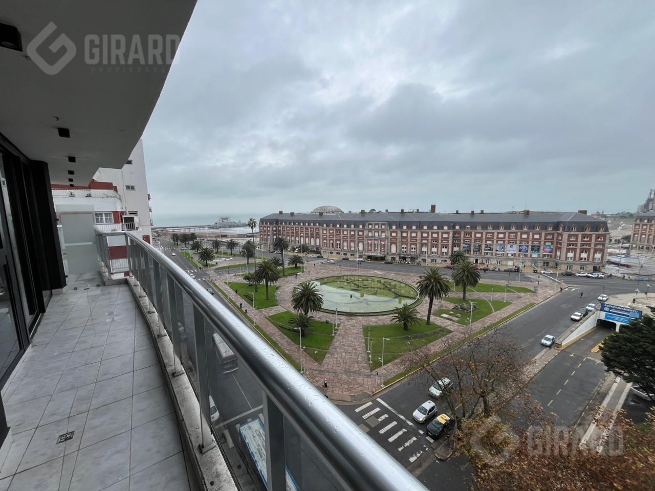 Foto de Venta de Departamento 2 ambientes con vista plena a la plaza colon y al, imagen 1