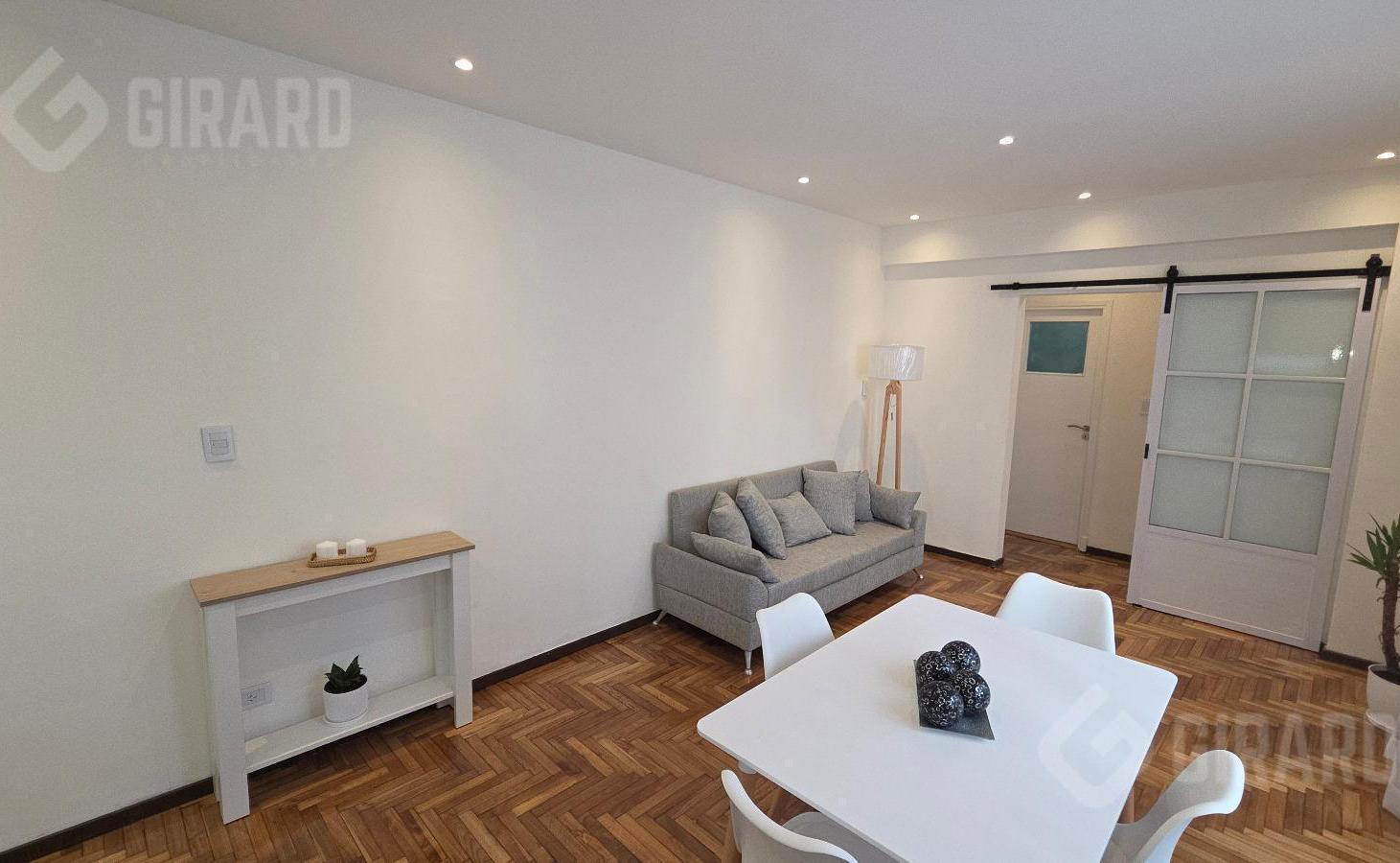 Foto de Venta Departamento 2 ambientes en zona plaza mitre, imagen 1