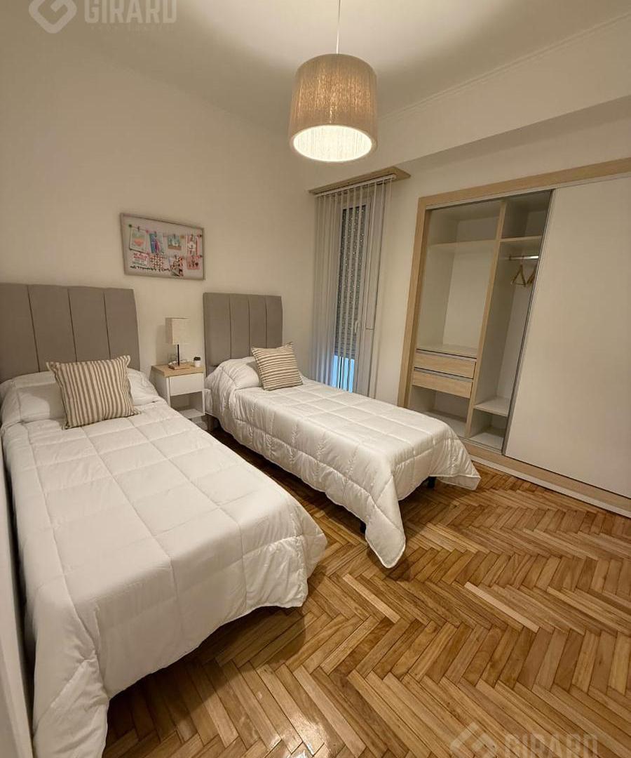 Foto de venta Departamento 3 ambientes en zona plaza colon, imagen 2