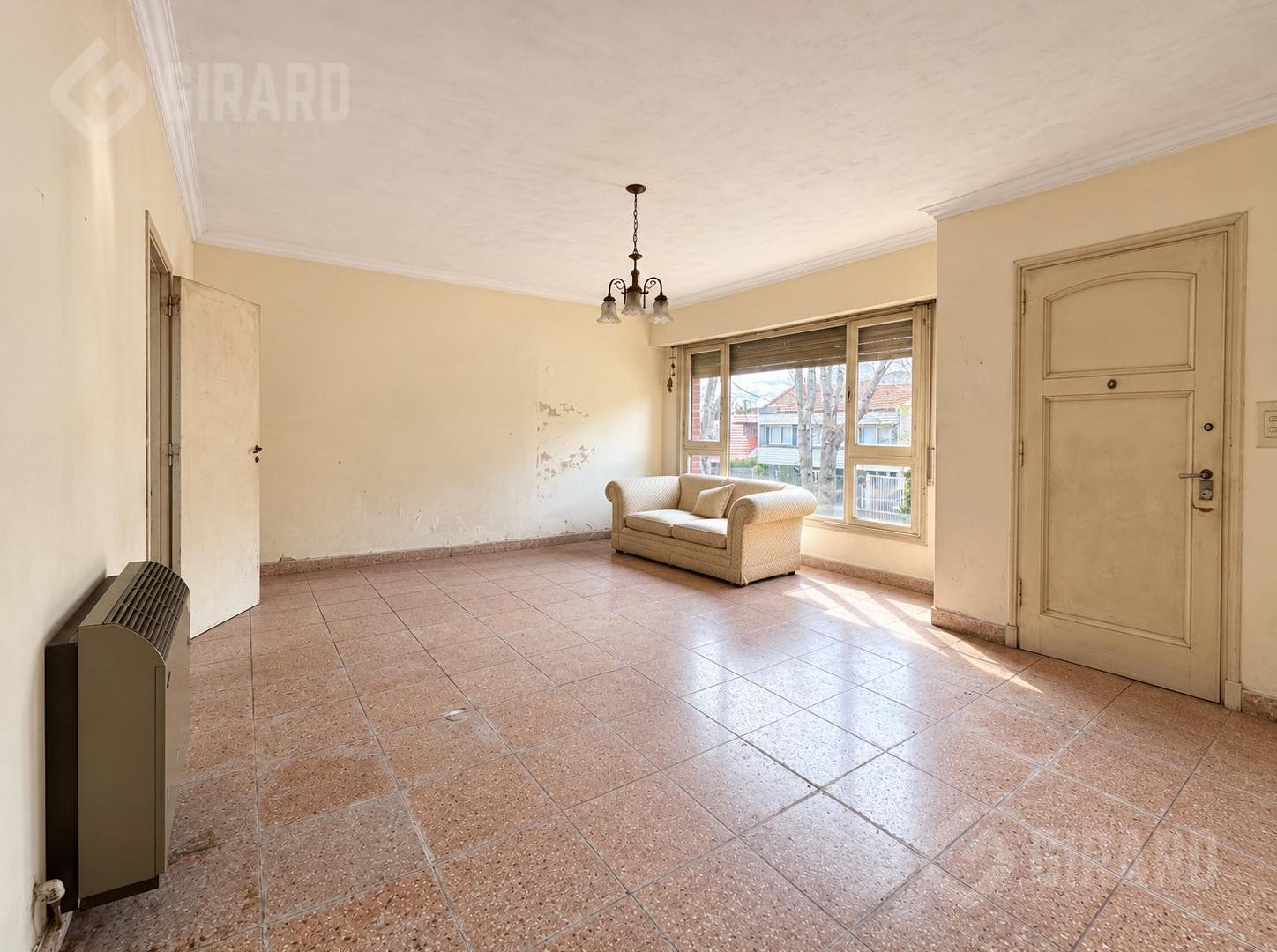 Foto de Venta de PH 4 ambientes en venta en zona chauvin, a reciclar, imagen 4