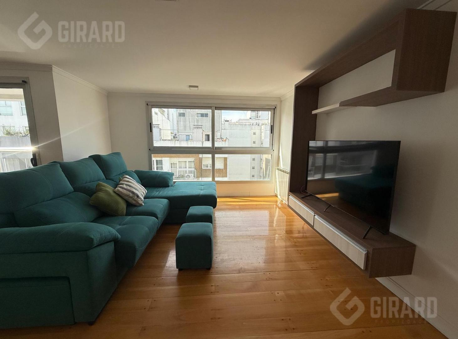 Foto de Departamento en venta de 3 ambientes con cochera. impecable estado, imagen 1