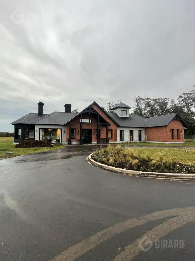 Foto de Venta de Lote en el Barrio Privado Casuarinas, Casonas del Haras, zona, imagen 5