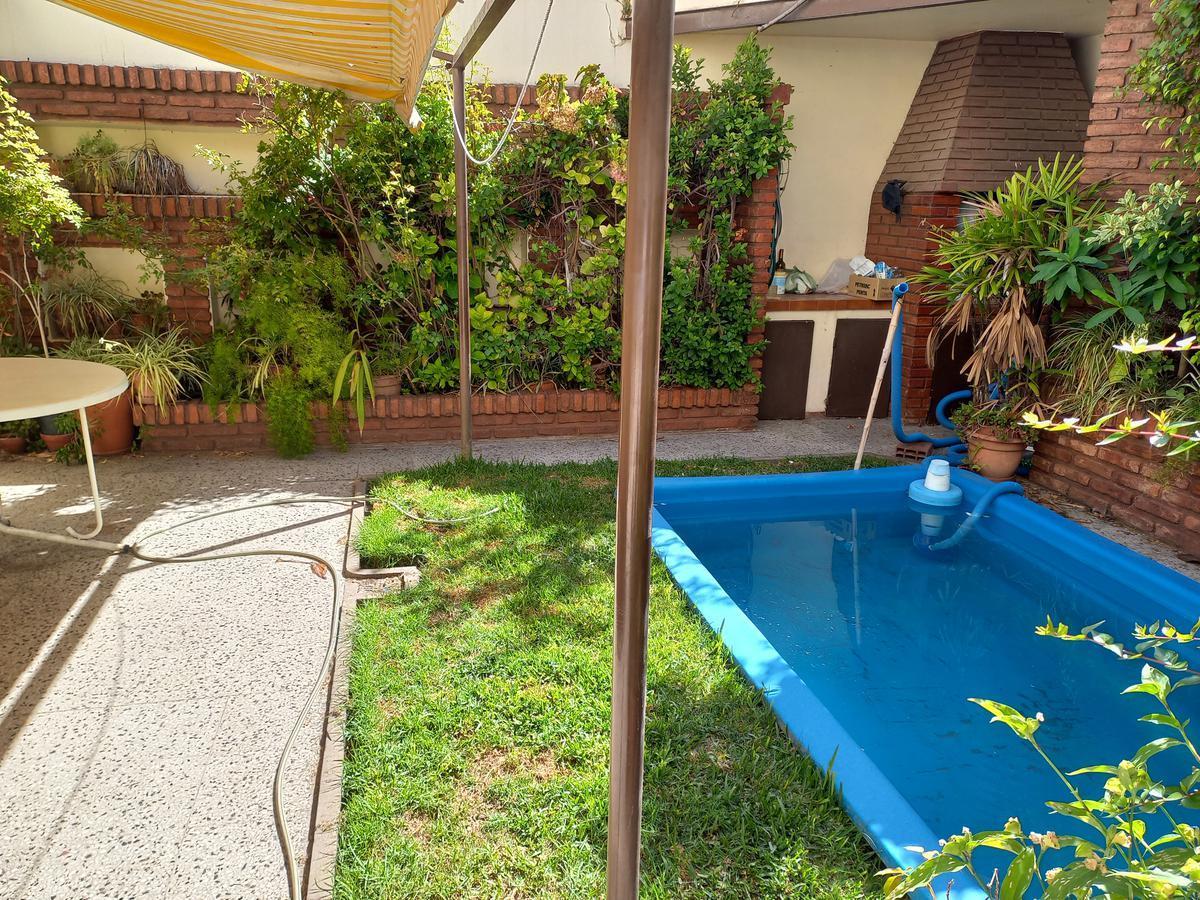 Las Heras 4581 - Casa 6 Ambientes 190 m Villa Martelli - Vende 4