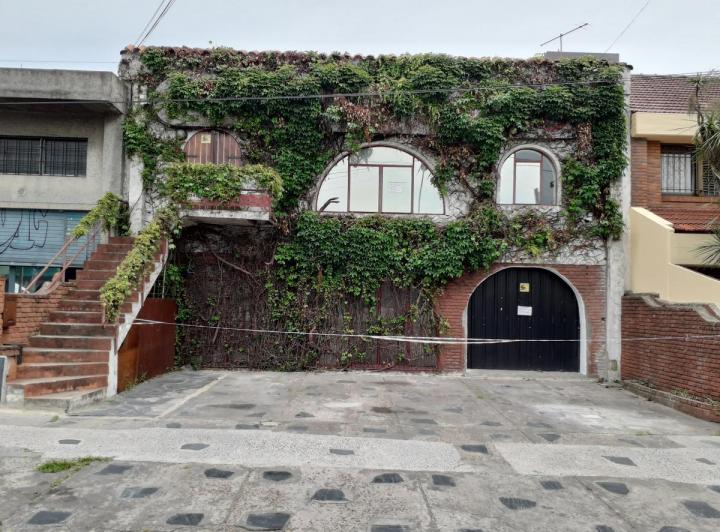 LAVALLE 3421 - LOCAL LOTE PROPIO 290 MTS - VILLA MARTELLI - VENDE 2