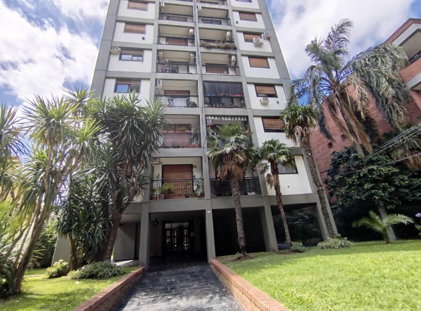 Foto de Departamento con vista al rio cerca de centro comercial, imagen 1