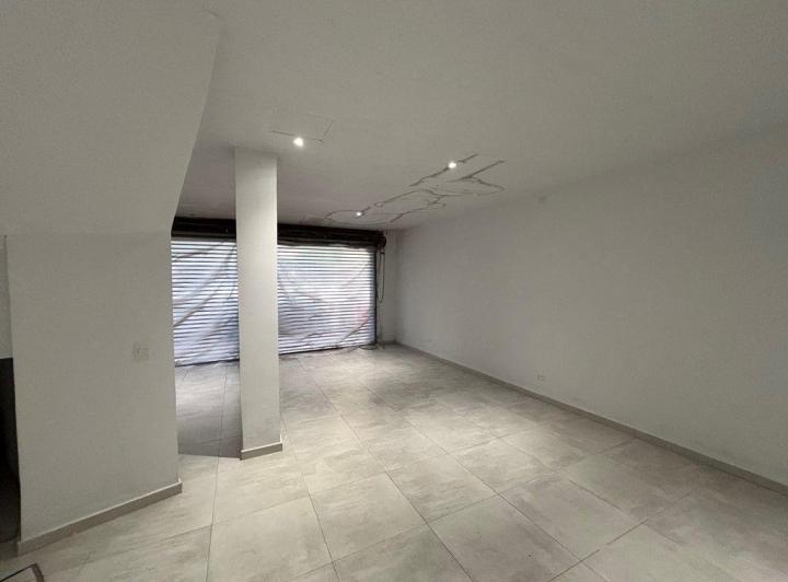 Foto de EN LOTE PROPIO, IDEAL INVERSOR,SIN EXPENSAS EN EXC. UBICACIO, imagen 4