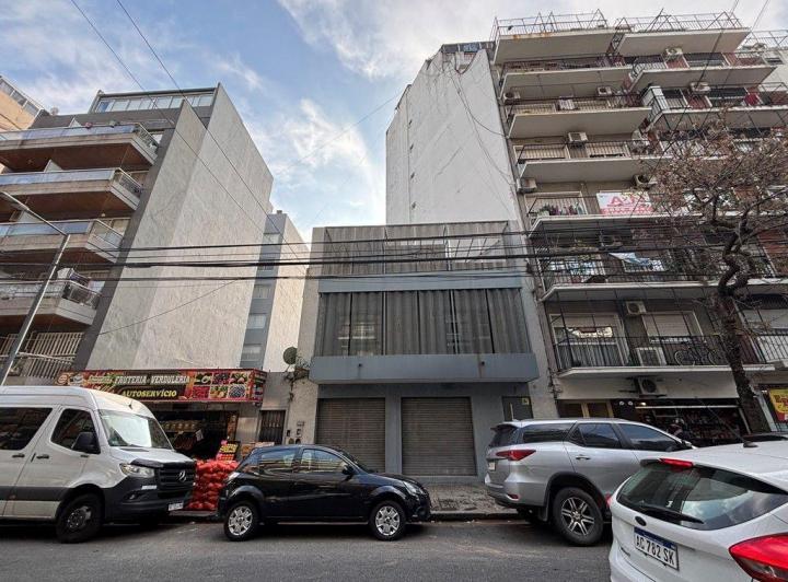 EN LOTE PROPIO, IDEAL INVERSOR,SIN EXPENSAS EN EXC. UBICACIO