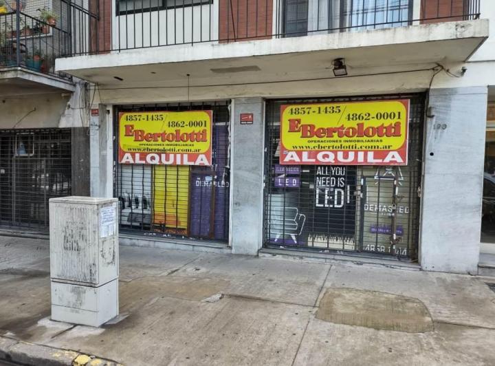 LOCAL A LA CALLE 150M2 TOTALES, EN ALQUILER, EN VILLA CRESPO 1
