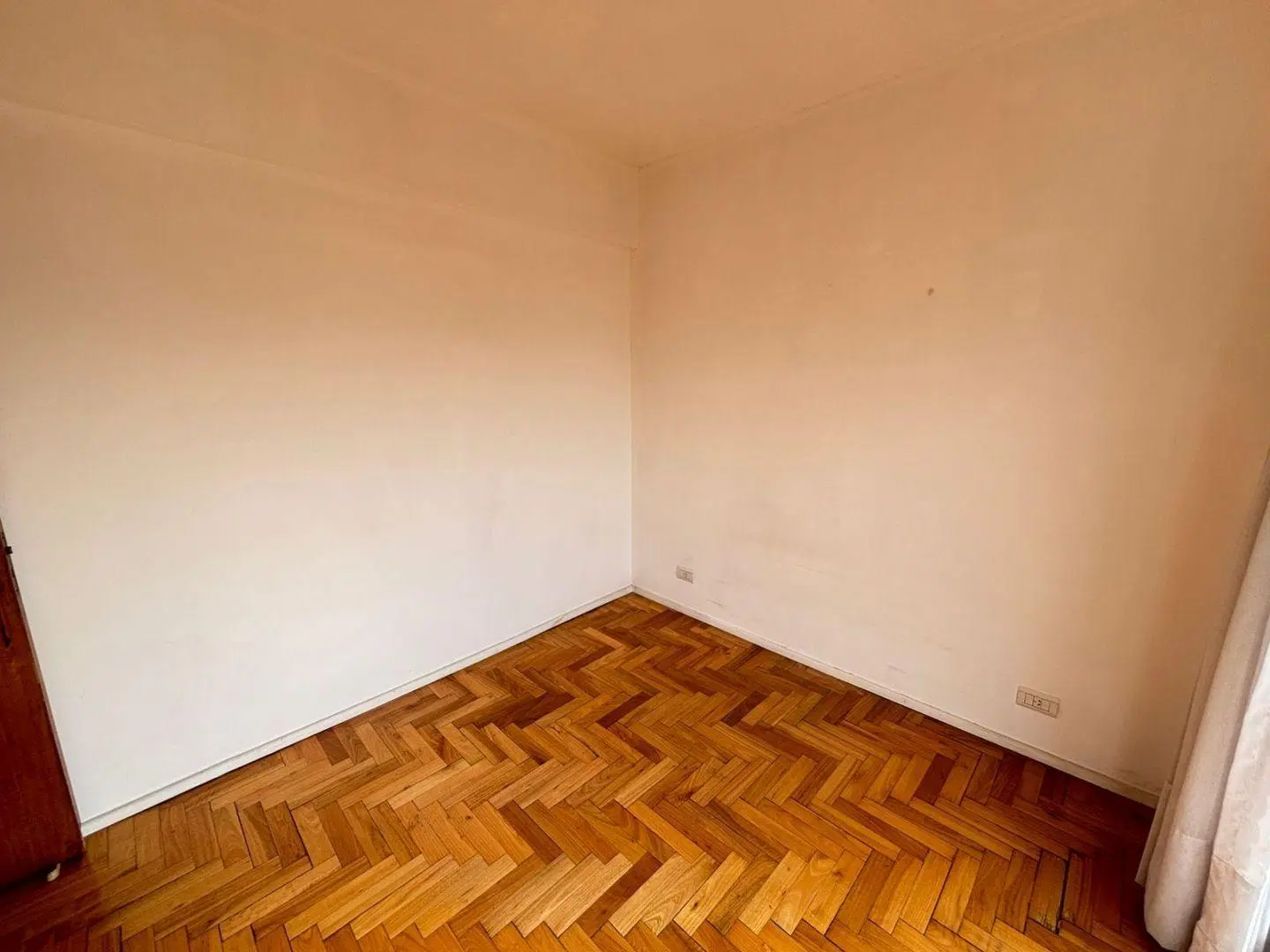 2 AMBIENTES CON BALCON, EN ALQUILER, EN VILLA CRESPO! 4