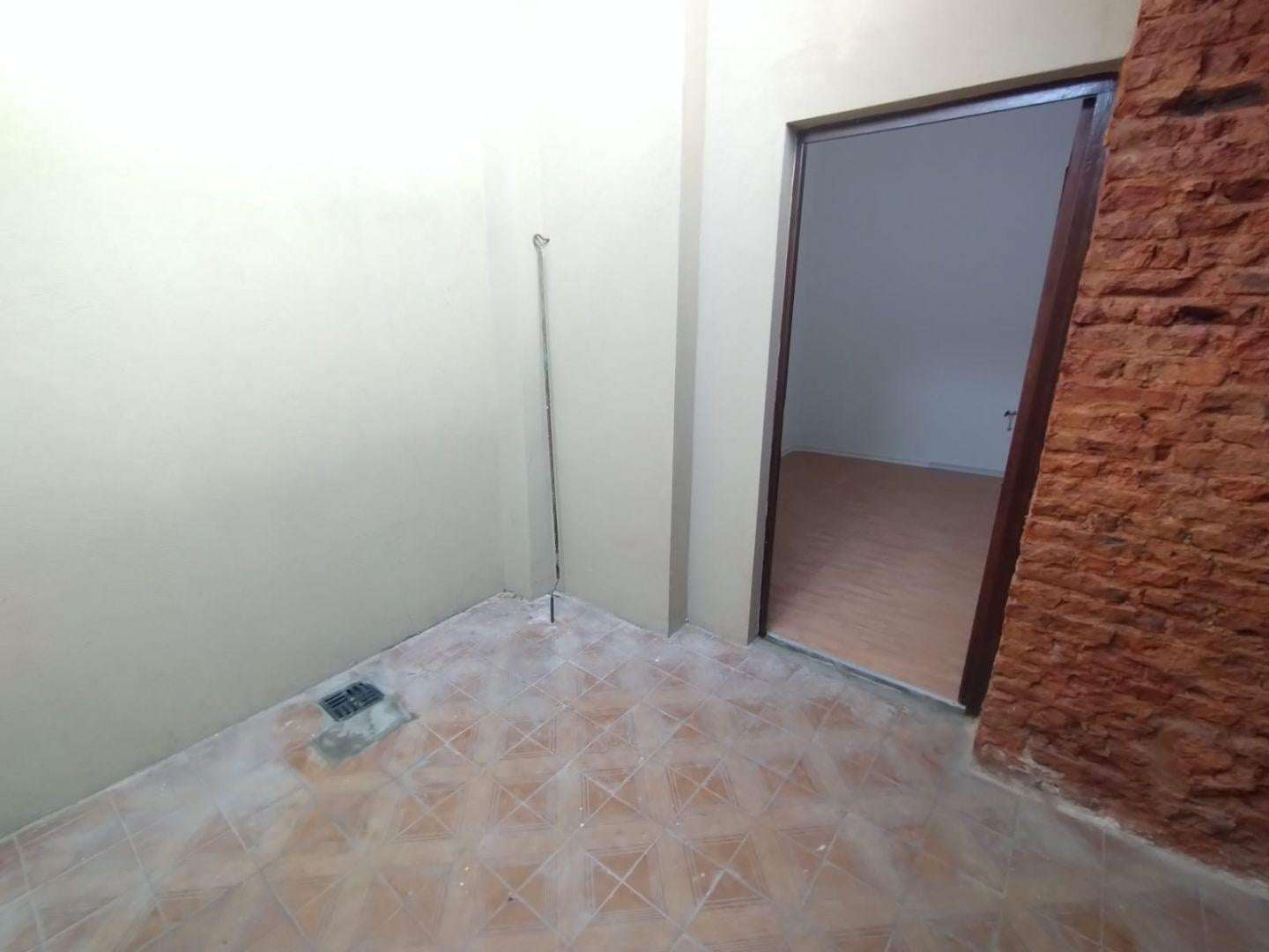 Foto de OPORTUNIDAD PH de 3 amb de 54 m2 a sólo USD 55.000 !!!, imagen 2