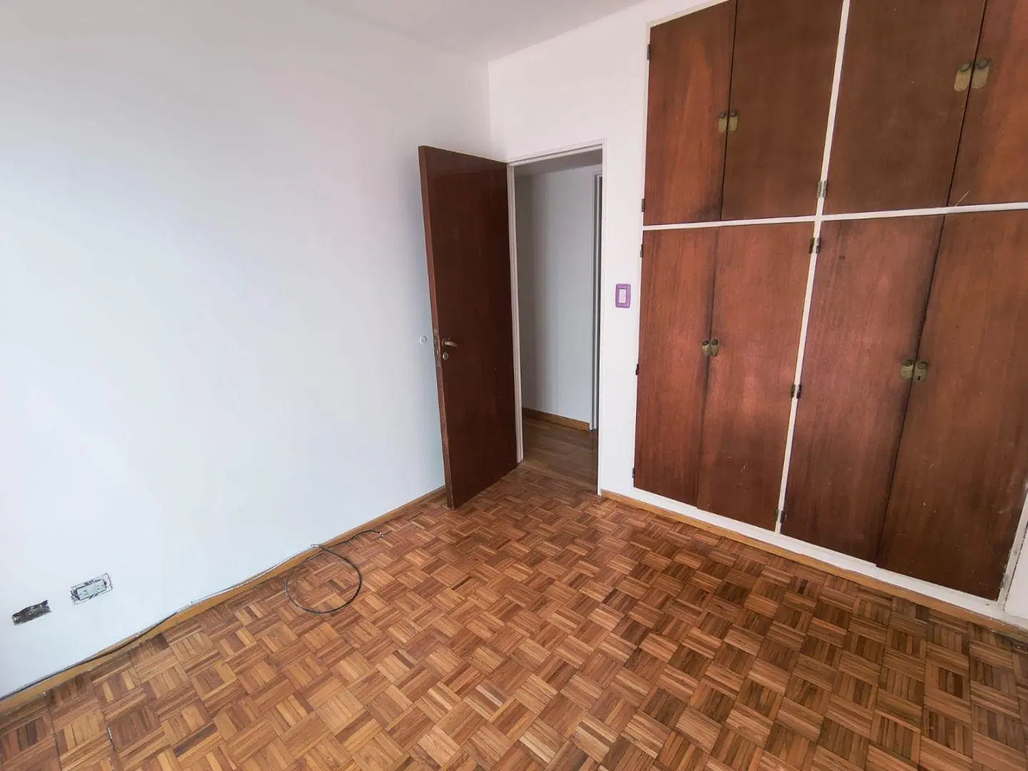 HERMOSO DEPTO CON GRAN PATIO AL CONTRAFRENTE 5