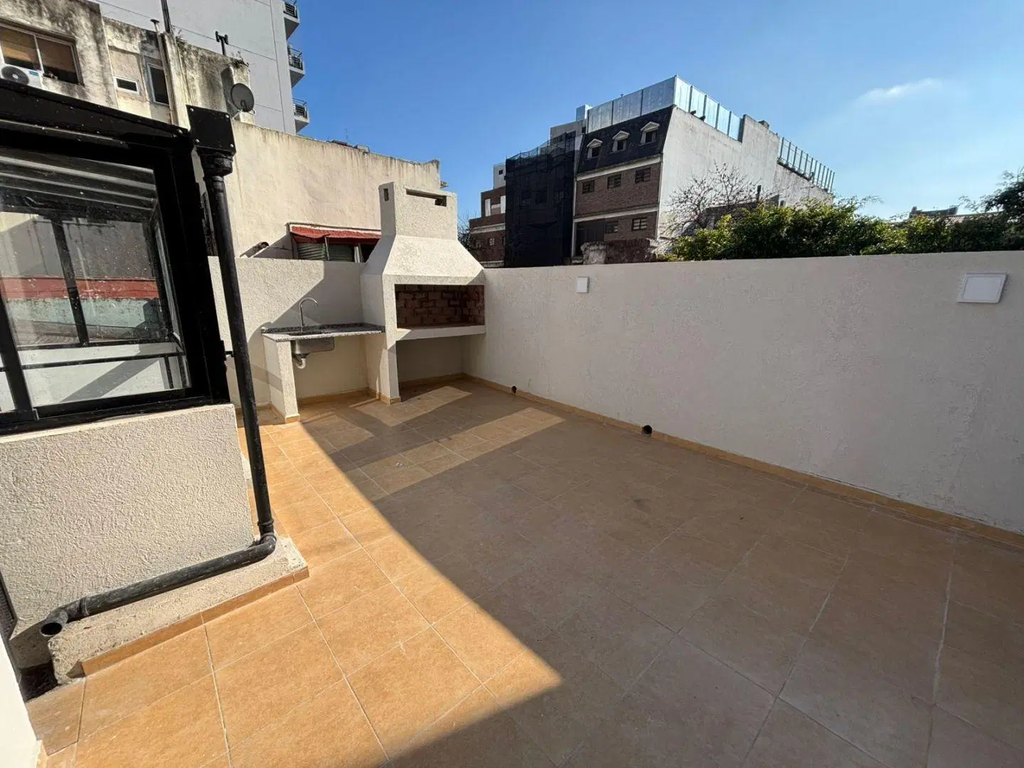 A ESTRENAR, ENTRADA INDEPENDIENTE AL FRENTE, TERRAZA PROPIA! 2
