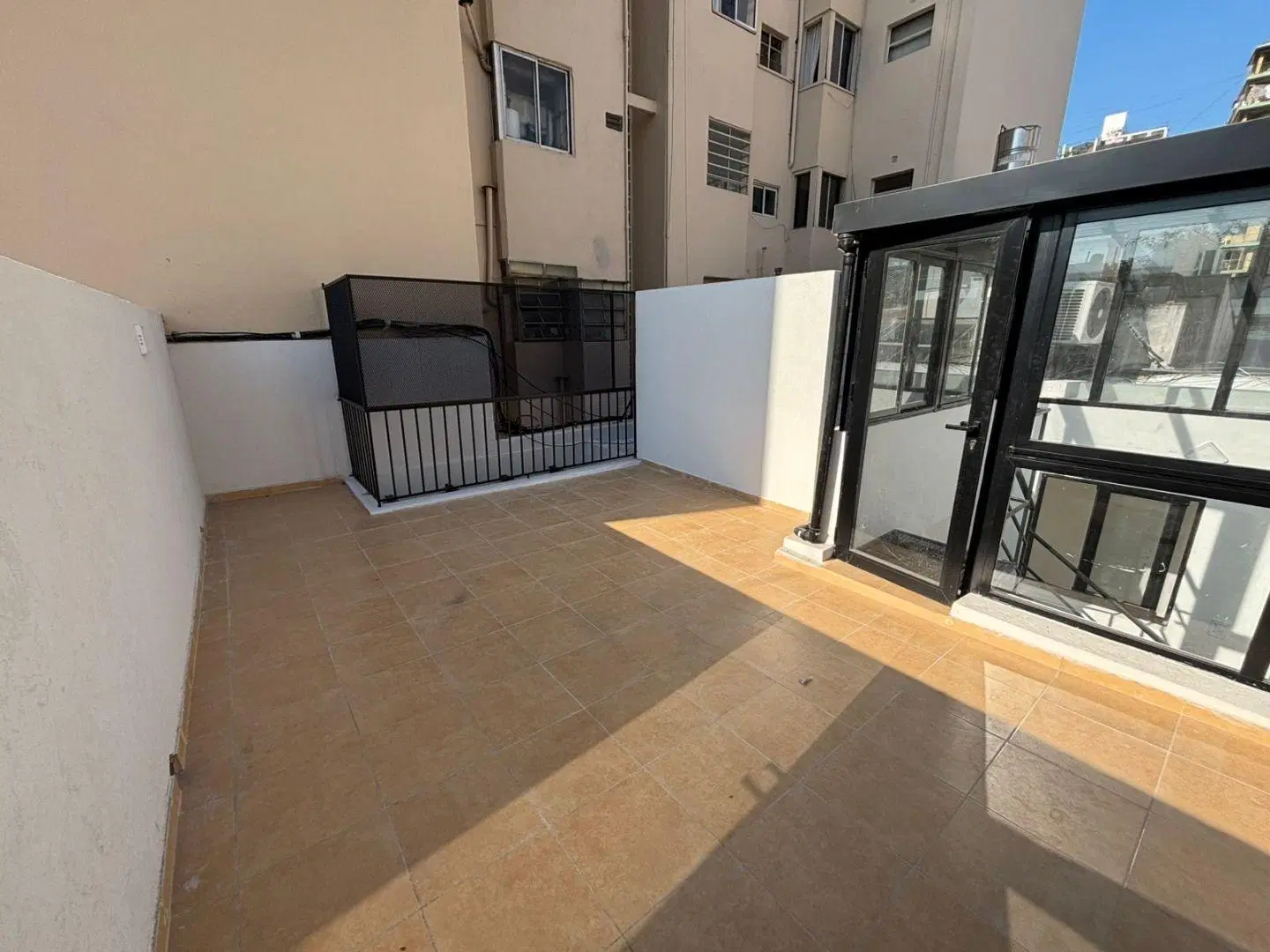 A ESTRENAR, ENTRADA INDEPENDIENTE AL FRENTE, TERRAZA PROPIA! 1