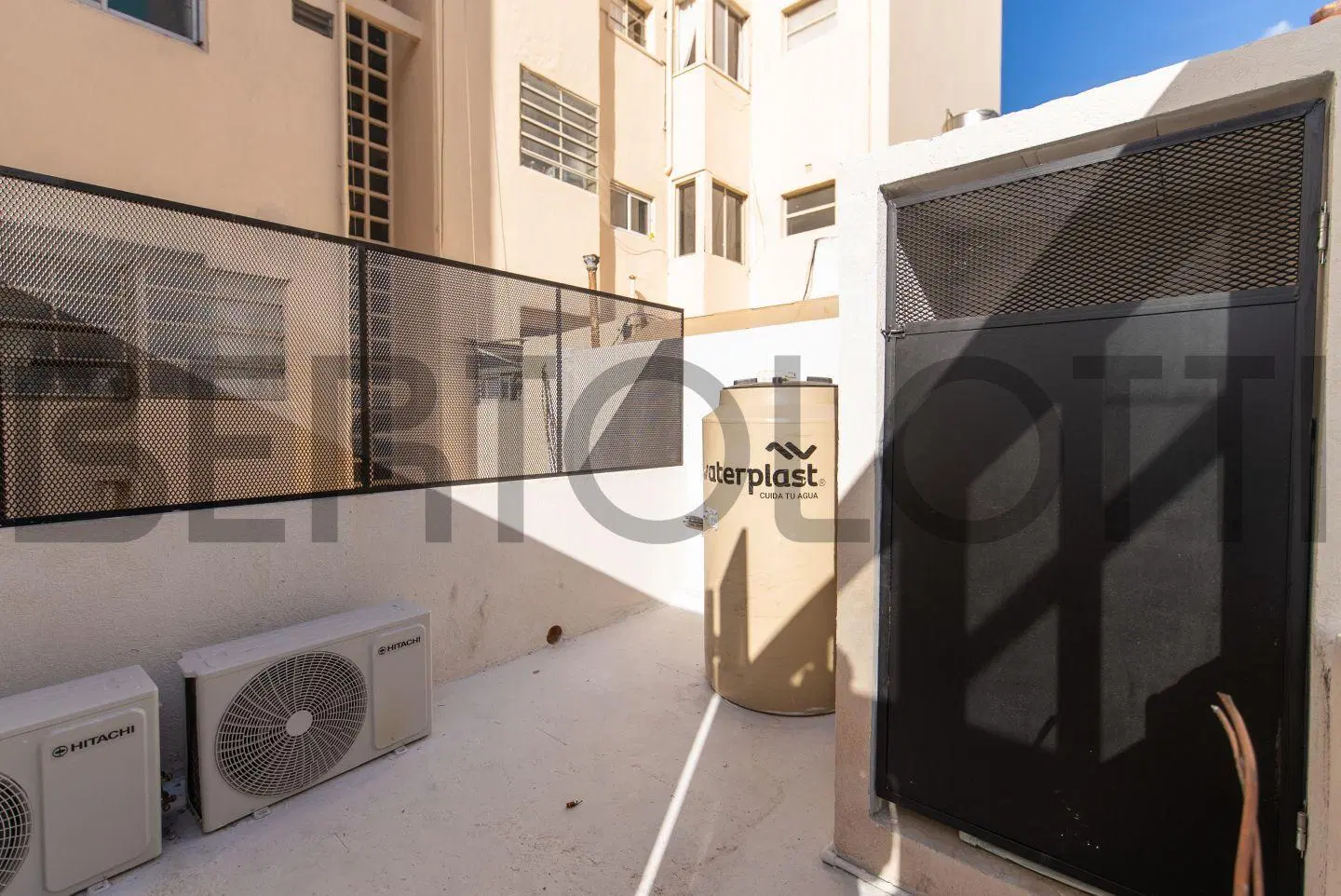 PH A ESTRENAR C/ENT INDEP., 4 AMBIENTES CON PATIO Y TERRAZA PROPIA !!! 4