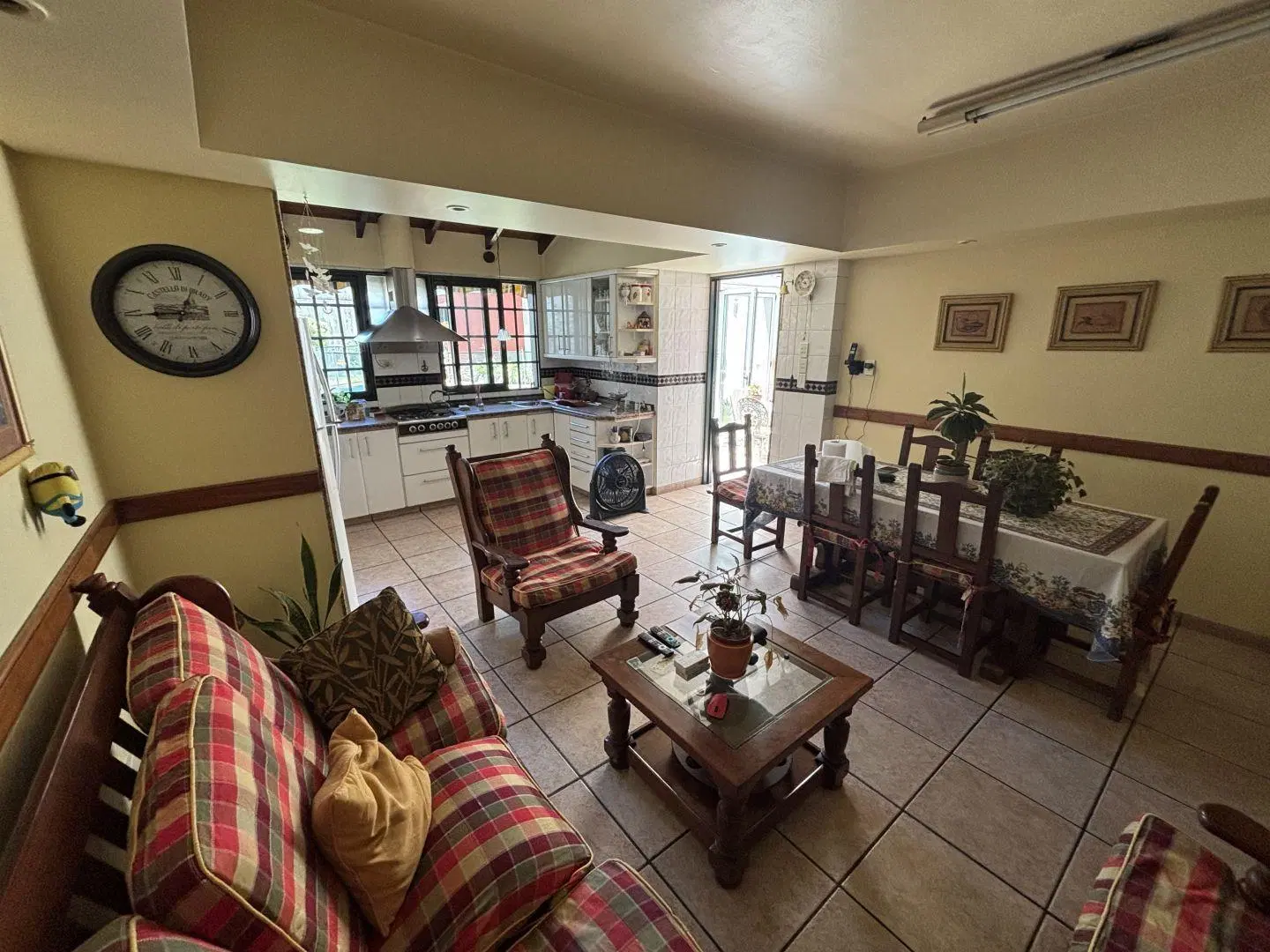 ¡¡CASA EN LOTE PROPIO CON GARAGE, PILETA Y PARRILLA, 280 MTS!! 3