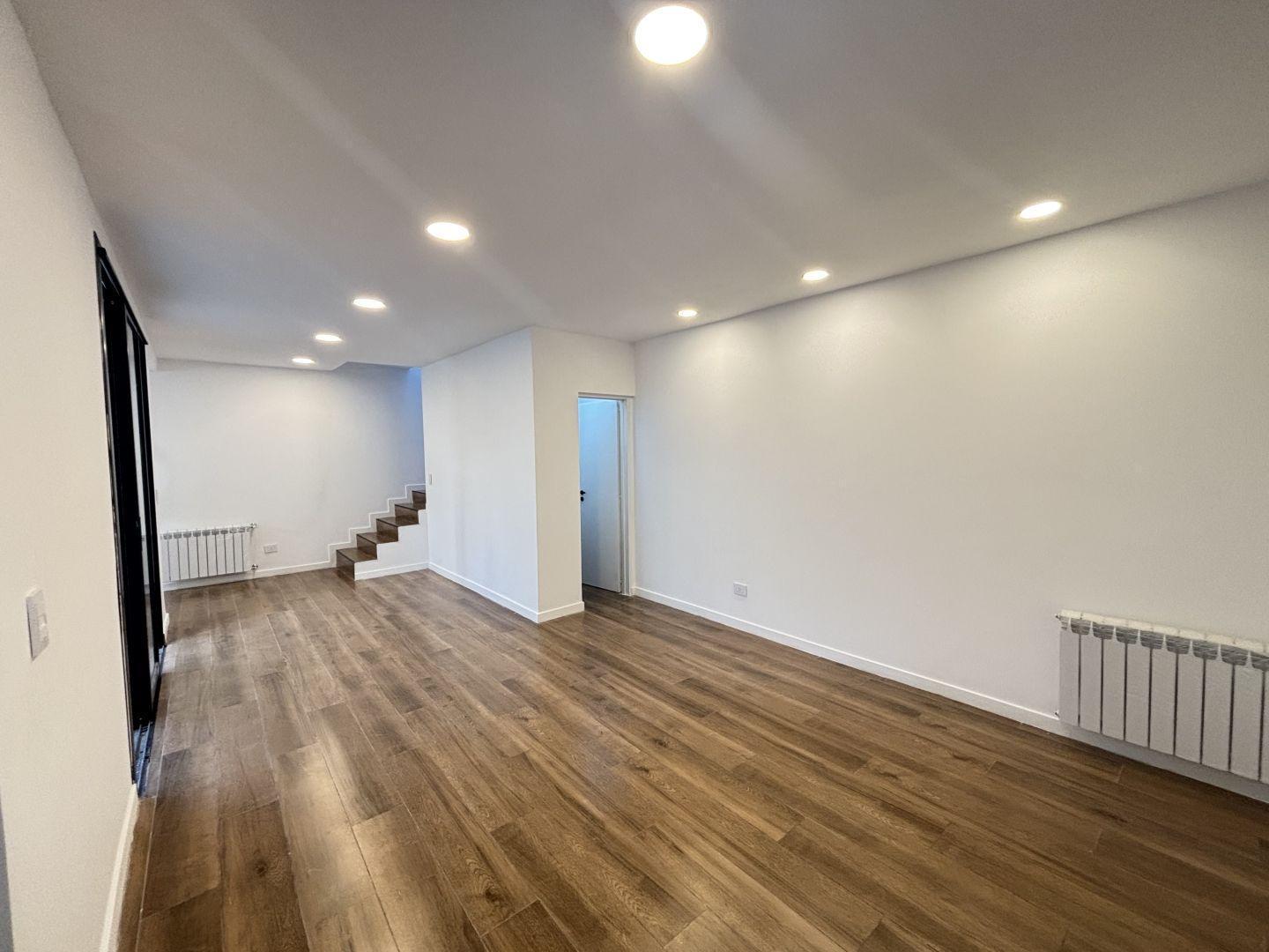 Foto de ¡EXCELENTE OPRTUNIDAD, RECICLADO INTEGRAMENTE A NUEVO, EN EXCELENTE UBICACION!, imagen 1