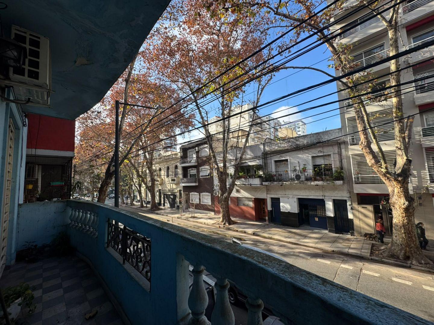 Foto de TERRAZA PROPIA , BALCON AL FRENTE, EXCELENTE LUZ Y SIN EXPENSAS!!, imagen 3