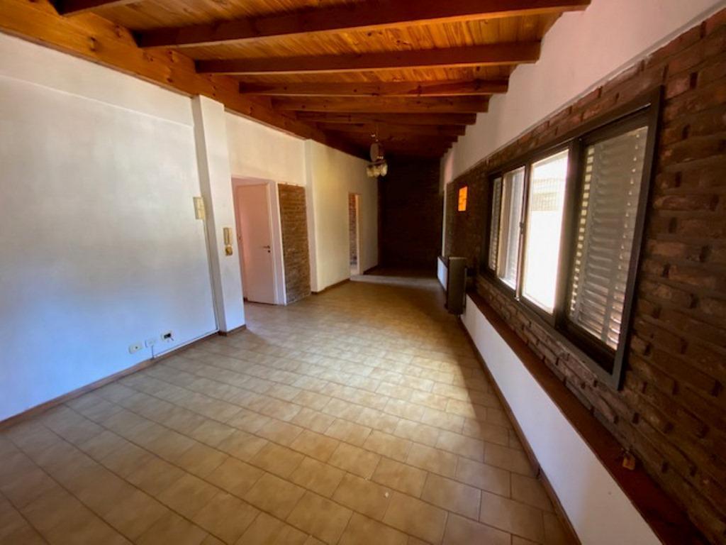 Foto de OPORTUNIDAD , APRO CREDITO. 2 AMB. C/TERRAZA PROPIA DE 105 M2 TOT, BAJAS EXP,, imagen 5