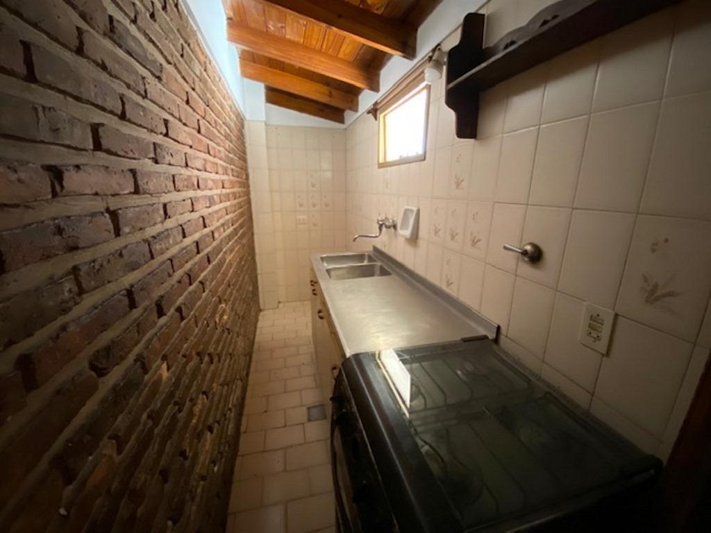 Foto de OPORTUNIDAD , APRO CREDITO. 2 AMB. C/TERRAZA PROPIA DE 105 M2 TOT, BAJAS EXP,, imagen 4