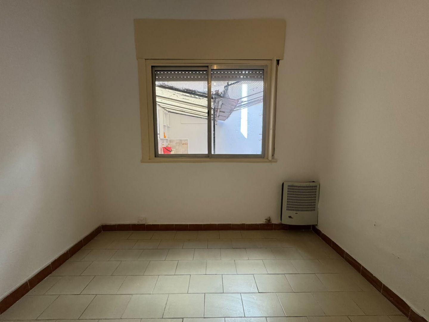 Foto de EXCELENTE 2 AMBIENTES EN ALQUILER CON PATIO EN VILLA CRESPO, imagen 3