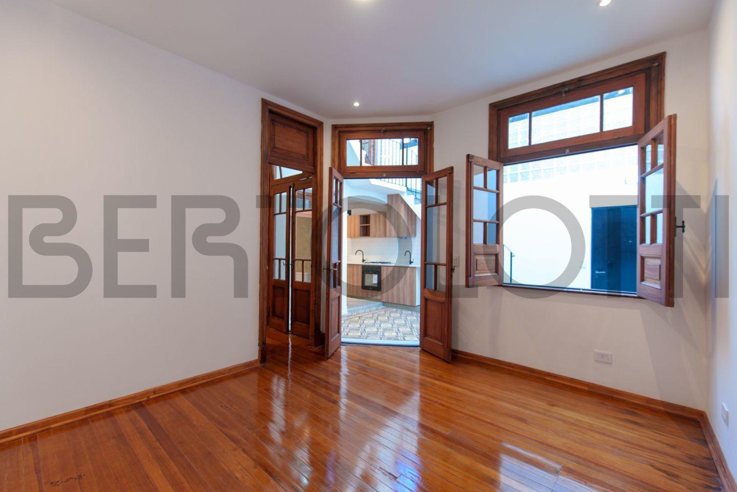 Foto de EXCELENTE PH DE 4 AMBIENTES A ESTRENAR SIN EXPENSAS CON TERRAZA Y, imagen 3