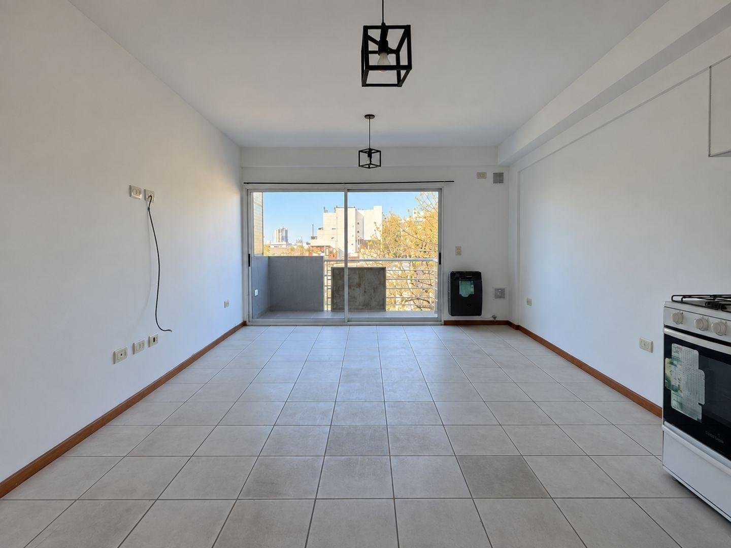 Foto de EXCELENTE MONOAMBIENTE AL FRENTE CON BALCON EN VILLA CRESPO, imagen 1