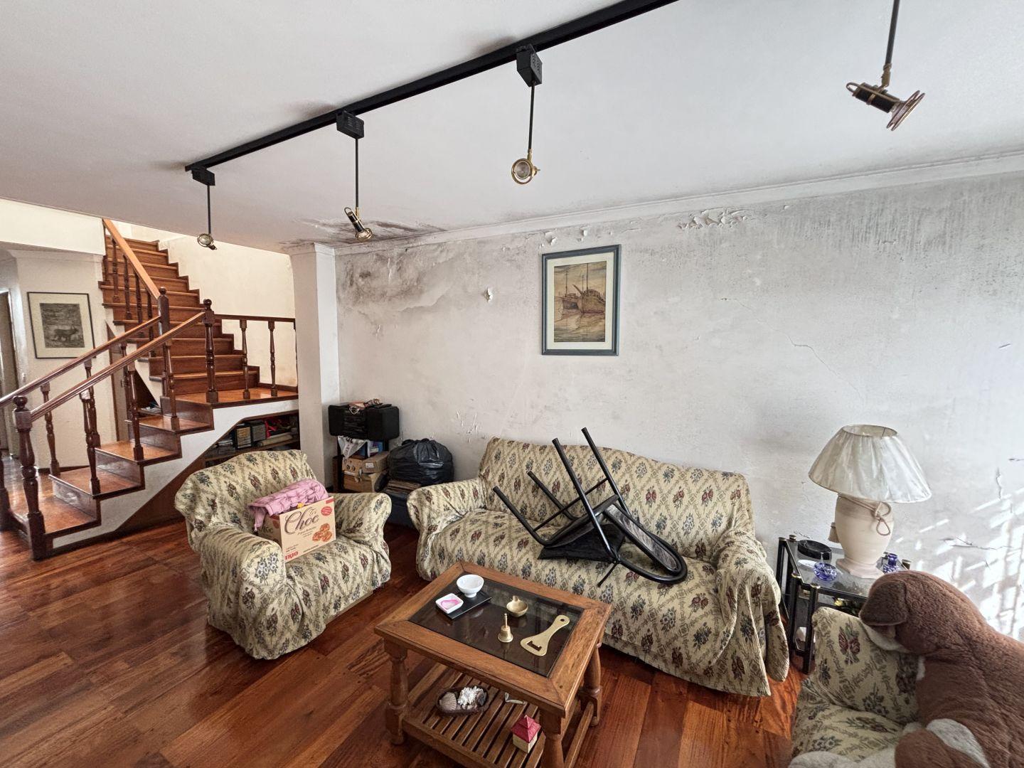 Foto de ¡¡HERMOSO DUPLEX EN PARQUE CHACABUCO, CON 244 MTS CUBIERTOS Y GRAN, imagen 2