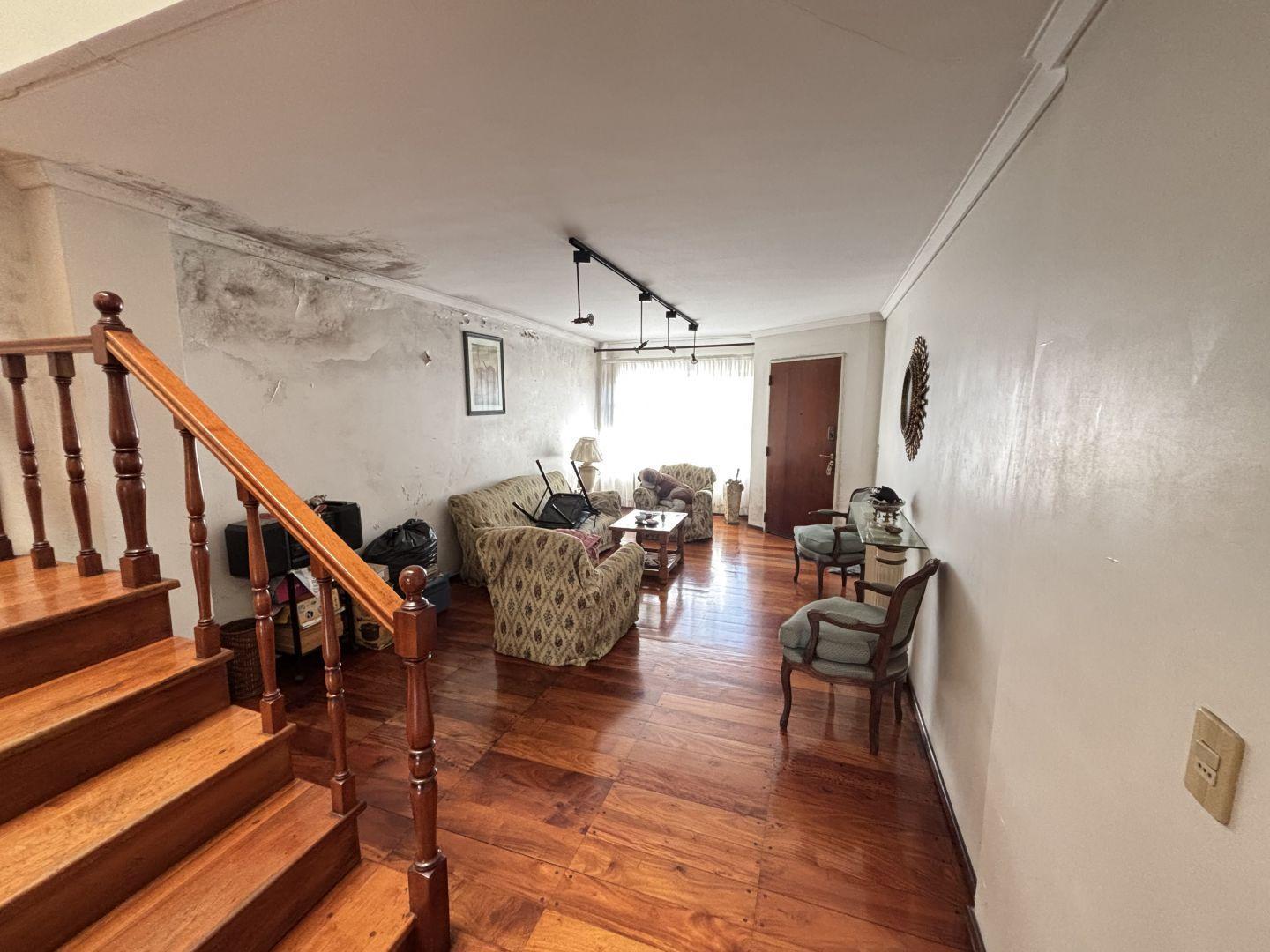 Foto de ¡¡HERMOSO DUPLEX EN PARQUE CHACABUCO, CON 244 MTS CUBIERTOS Y GRAN, imagen 4