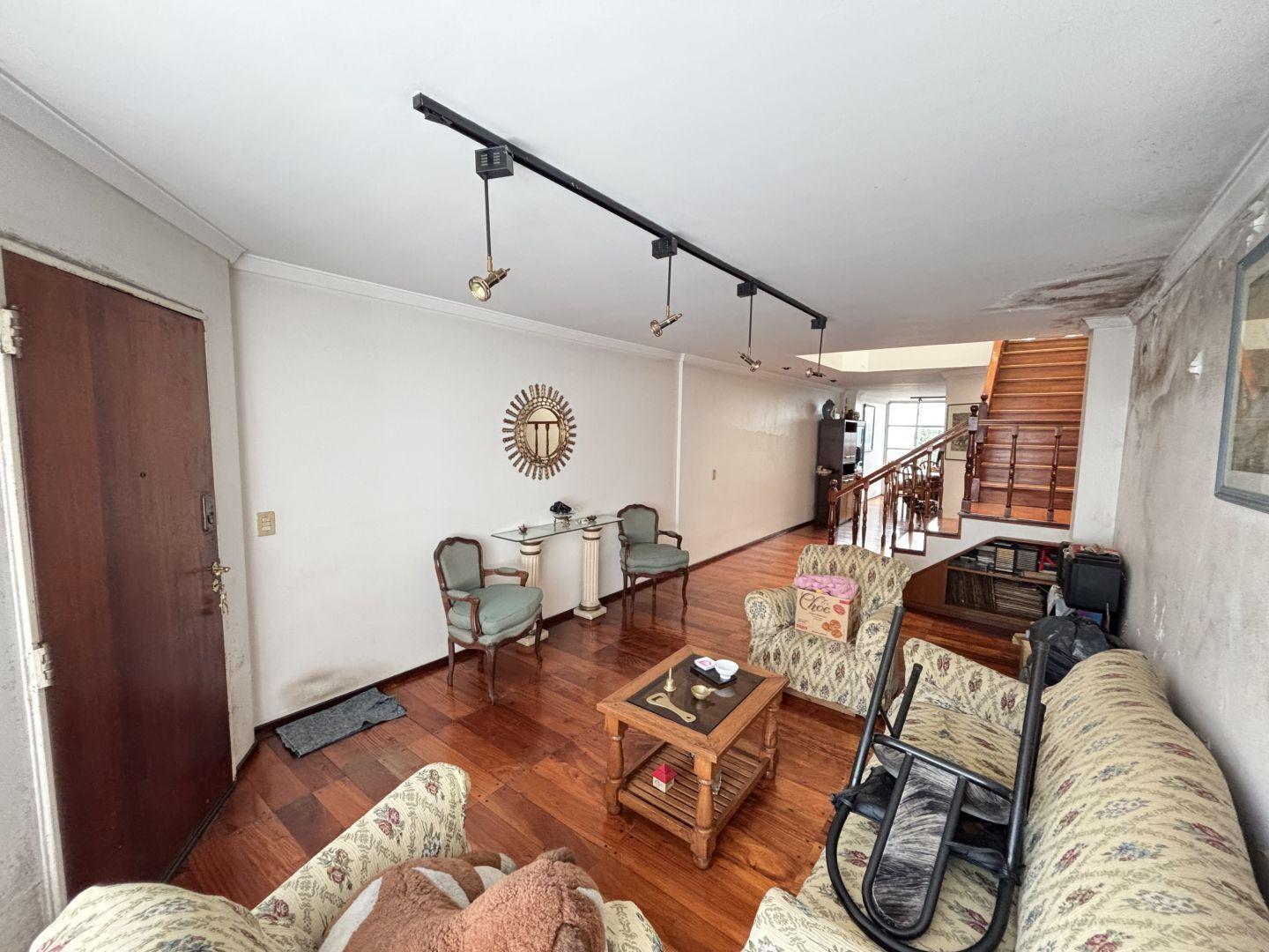 Foto de ¡¡HERMOSO DUPLEX EN PARQUE CHACABUCO, CON 244 MTS CUBIERTOS Y GRAN, imagen 5