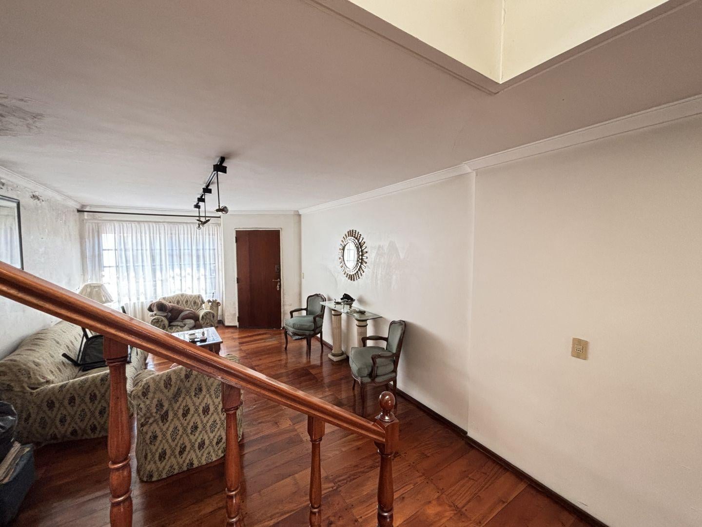Foto de ¡¡HERMOSO DUPLEX EN PARQUE CHACABUCO, CON 244 MTS CUBIERTOS Y GRAN, imagen 3