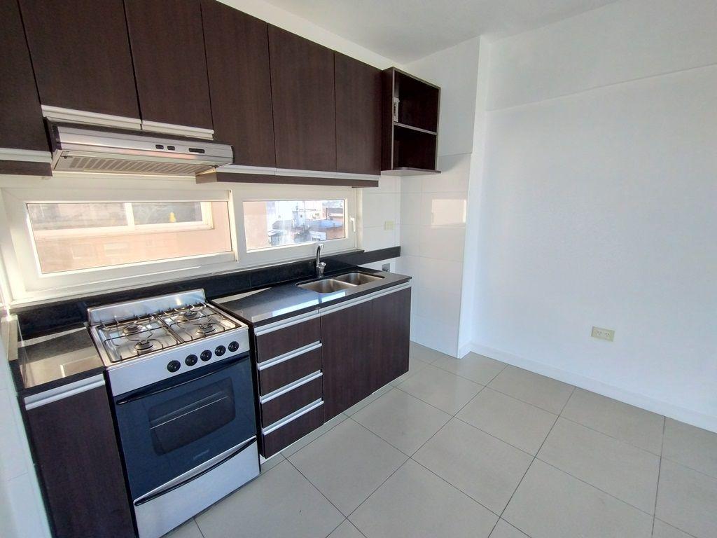 Foto de AL FRENTE, HIPER LUMINOSO CON BALCÓN Y AMENITIES!, imagen 4
