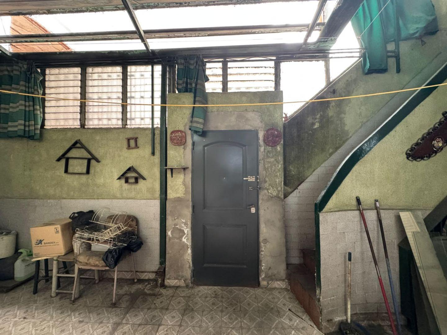 Foto de EXCELENTE PH DE 4 AMBIENTES A REFACCIONAR CON BAJAS EXPENSAS EN, imagen 1