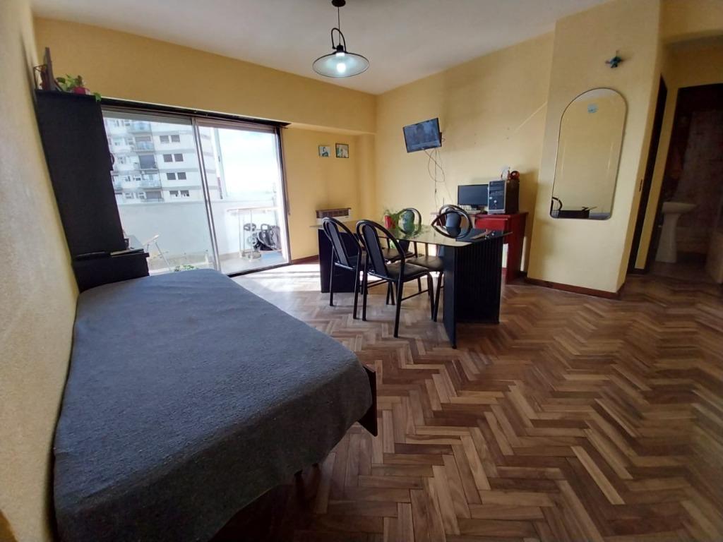 DEPARTAMENTO 2 AMBIENTES A LA CALLE EN VENTA EN MAR DEL PLATA